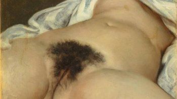 Demanda a Facebook por censurar una obra de Coubert