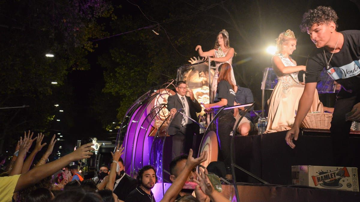 La figura de las reinas está cada vez más discutida.