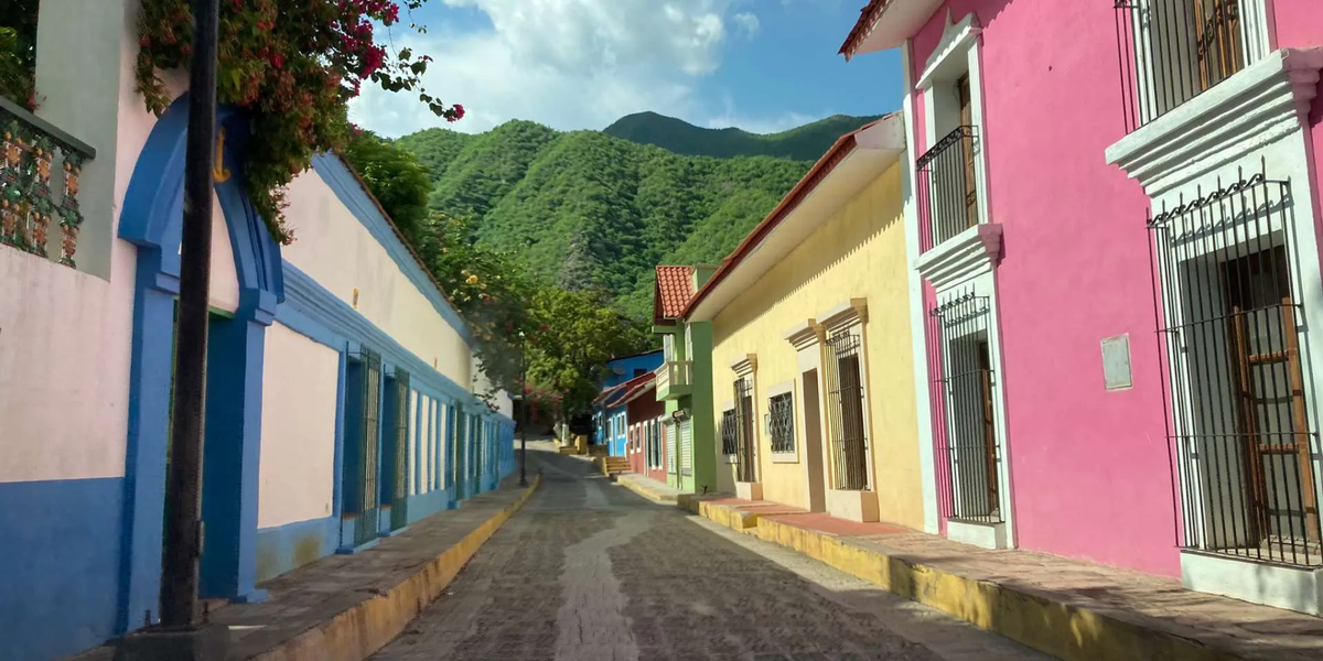 El pueblo de México que te transporta a Suiza. El pueblo de México que te transporta a Suiza.