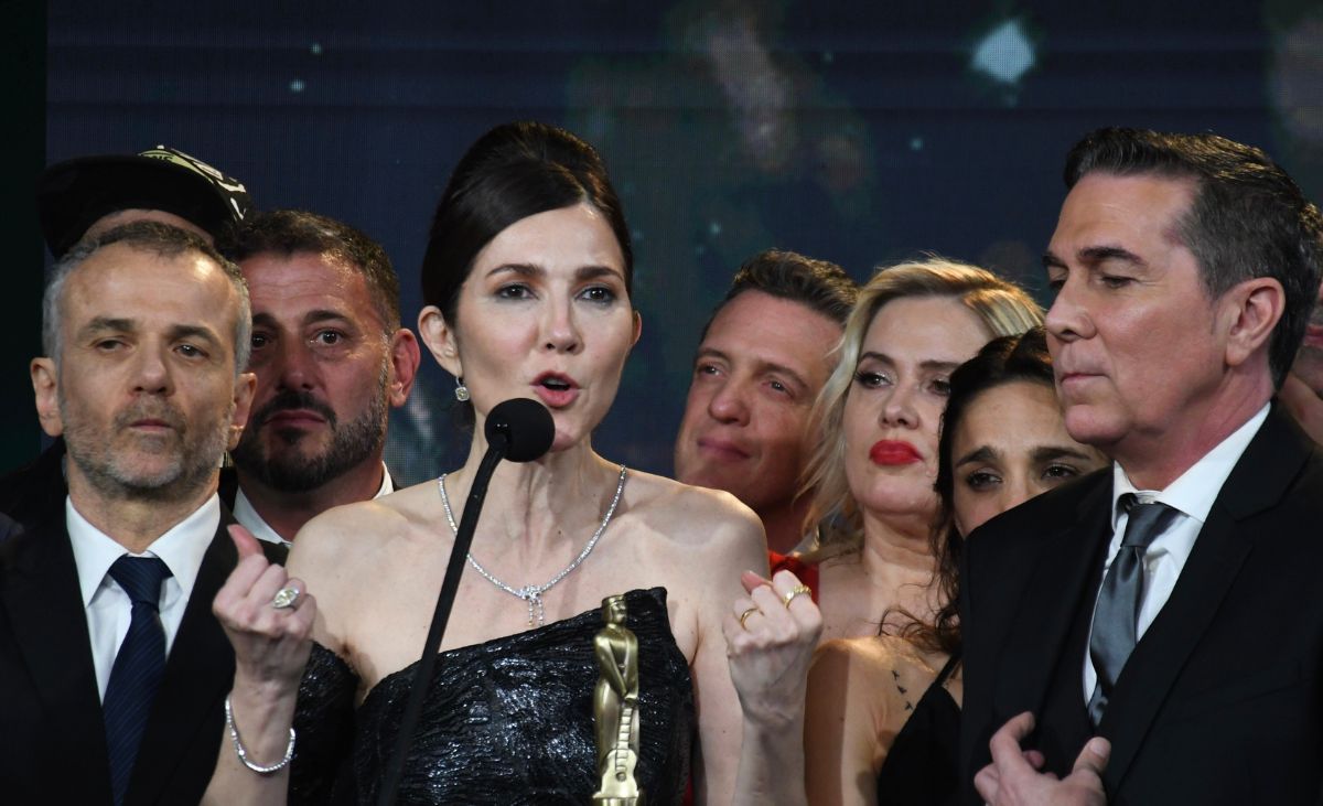 Telefé Noticias obtuvo el premio Martín Fierro de Oro.&nbsp;