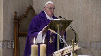 Francisco recordó a los sacerdotes muertos por dar atención a los enfermos de coronavirus