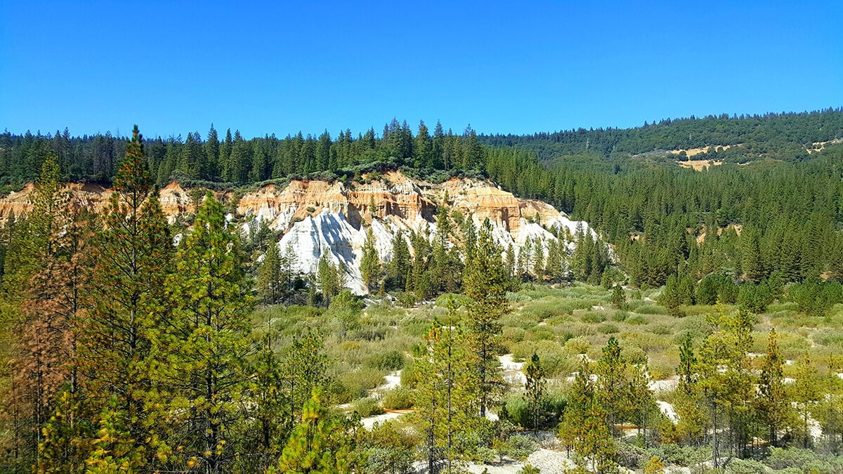 En poco tiempo puedes visitar este parque que tiene distintas atracciones.